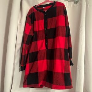Old navy one piece red plaid romper shorts sleepwear